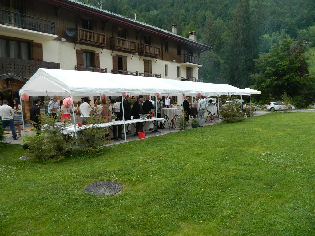 Logis Hotel Les Sapins مورْيو المظهر الخارجي الصورة