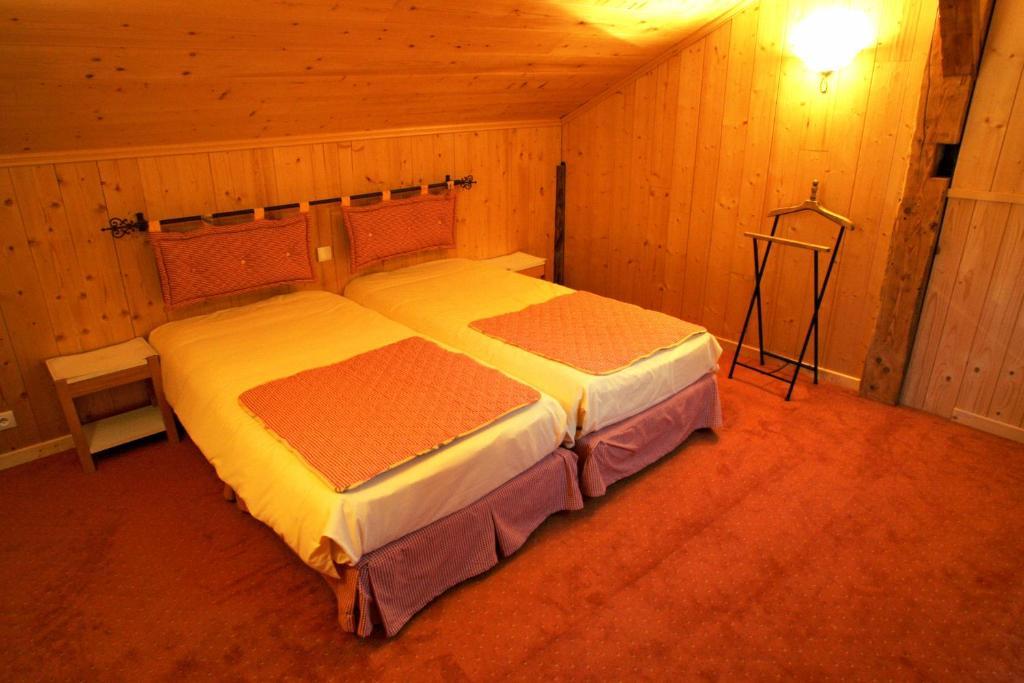 Logis Hotel Les Sapins مورْيو الغرفة الصورة