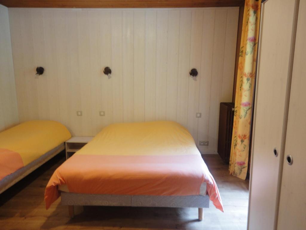 Logis Hotel Les Sapins مورْيو الغرفة الصورة